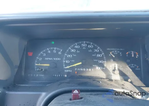 1999 Chevrolet Suburban 1500 Lt from USA, damaged, VIN 3GNFK16R8XG220001